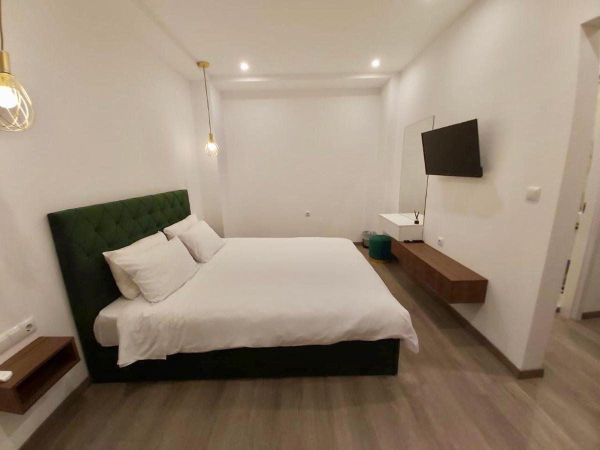 Real City Suites Syntagma Athens Exterior photo